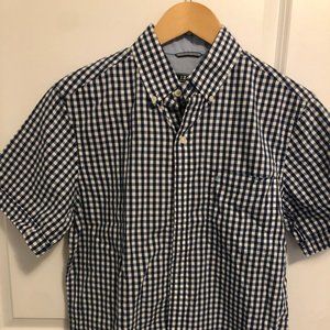 Gingham shortsleeved dress shirt